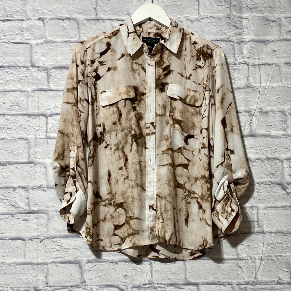 Investments Women's Marble Pattern Button-Down Shirt - Brown and White